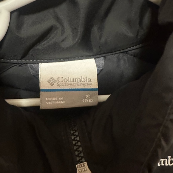 Columbia Black Quilted Vest - Picture 3 of 3